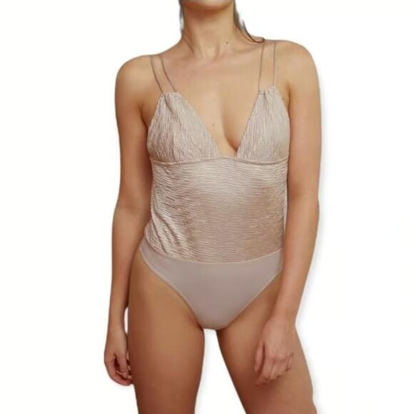 OUT FROM UNDER Urban Outfitters One Piece Bodysuit Women's Size Medium NWT - Picture 9 of 9